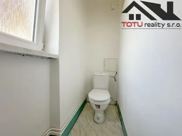 Pronájem bytu 2+1, Jaroměř, Kapitána Nálepky, 63 m2