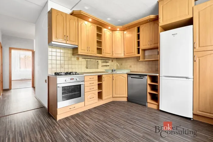 Prodej bytu 3+1, Sokolov, Spartakiádní, 81 m2