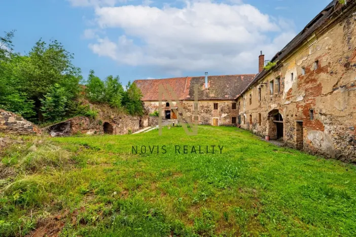 Prodej zemědělské usedlosti, Červené Poříčí, 1400 m2