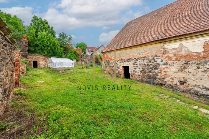 Prodej zemědělské usedlosti, Červené Poříčí, 1400 m2