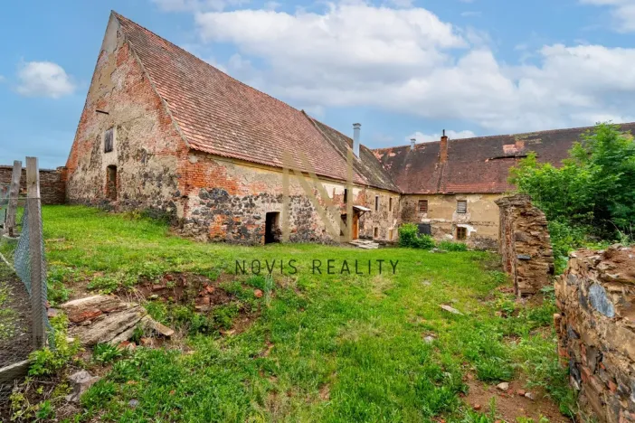 Prodej zemědělské usedlosti, Červené Poříčí, 1400 m2