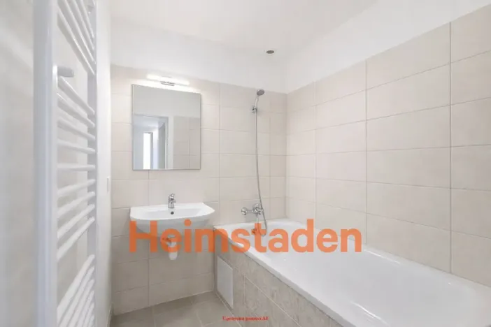 Pronájem bytu 2+1, Karviná - Nové Město, tř. Osvobození, 55 m2