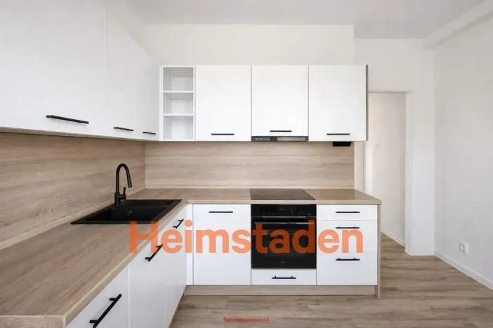Pronájem bytu 2+1, Karviná - Nové Město, tř. Osvobození, 55 m2