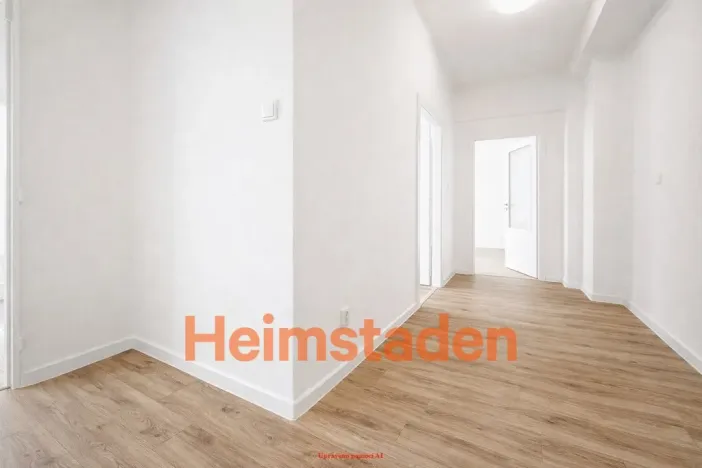 Pronájem bytu 2+1, Ostrava - Mariánské Hory, Zelená, 56 m2