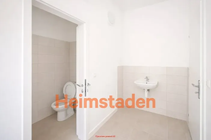 Pronájem kanceláře, Ostrava - Poruba, Hlavní třída, 91 m2