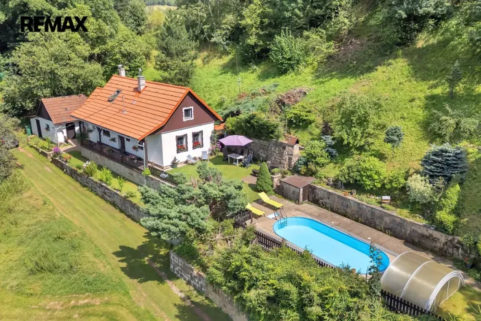Prodej chalupy, Dolní Dobrouč - Horní Dobrouč, 151 m2