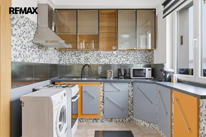 Prodej bytu 2+kk, Karlovy Vary, Horova, 86 m2