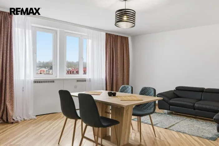 Prodej bytu 2+kk, Karlovy Vary, Horova, 86 m2