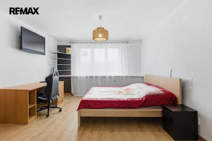 Prodej bytu 2+kk, Karlovy Vary, Horova, 86 m2