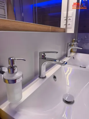 Pronájem bytu 3+1, Česká Skalice, Riegrova, 74 m2