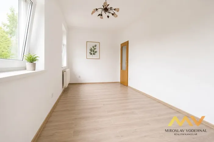 Pronájem bytu 2+kk, Hradec Králové - Kukleny, Pražská třída, 50 m2