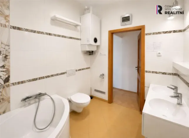 Pronájem bytu 5+kk, Praha - Nové Město, Podskalská, 100 m2