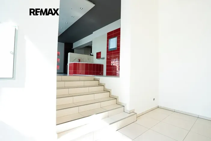 Prodej obchodního prostoru, Kyjov, třída Komenského, 290 m2