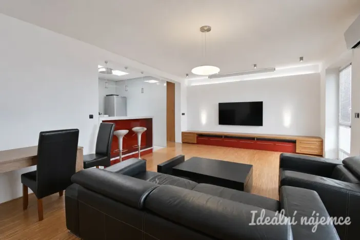 Pronájem bytu 4+kk, Brno, Trýbova, 131 m2