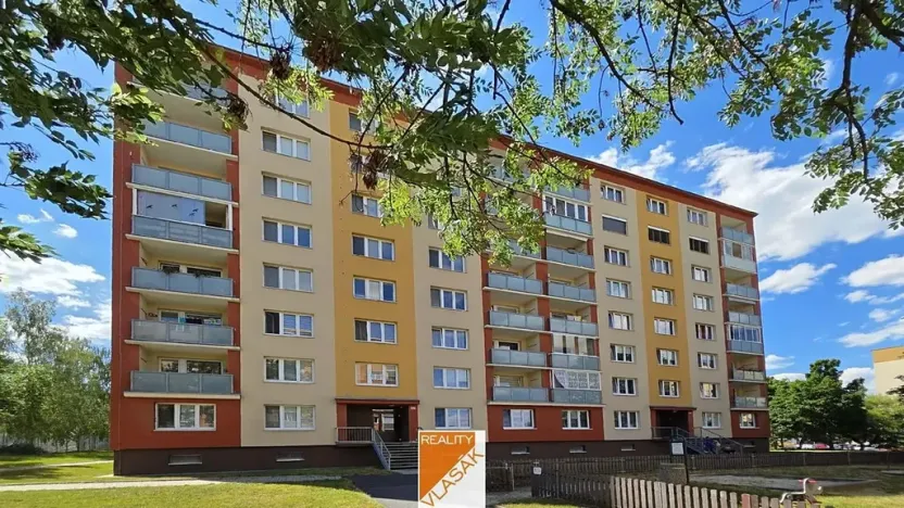Prodej bytu 2+1, Kadaň, 1. máje, 68 m2
