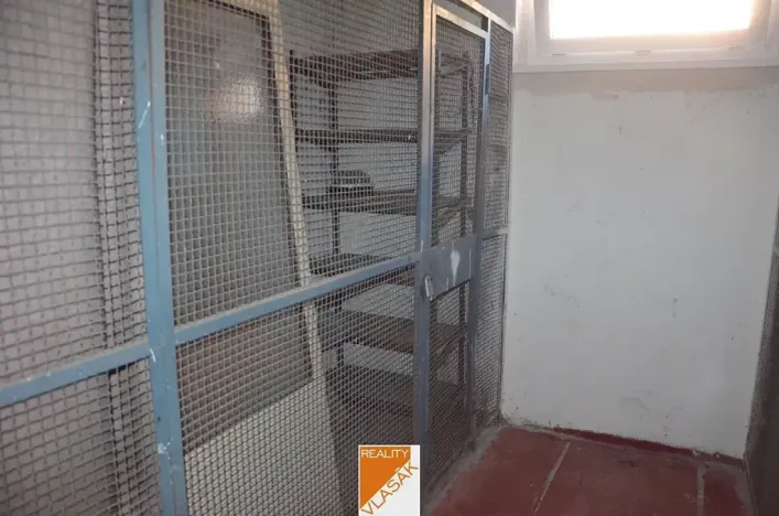Prodej bytu 2+1, Kadaň, 1. máje, 68 m2