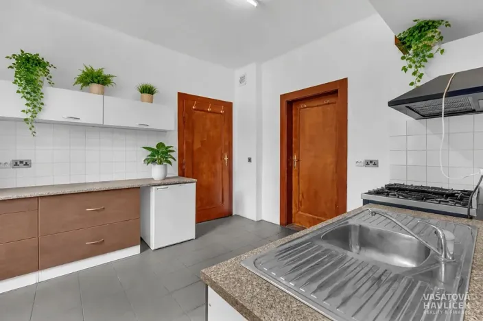 Pronájem bytu 2+1, Hradec Králové, Fučíkova, 75 m2