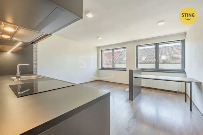 Prodej bytu 2+kk, Žďár nad Sázavou, Nádražní, 49 m2