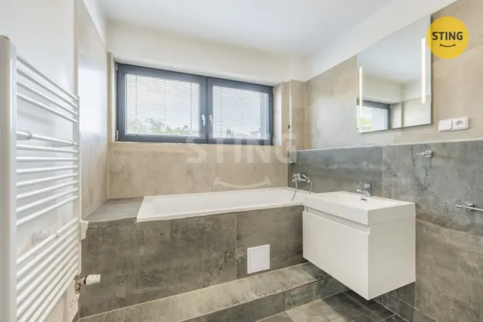 Prodej bytu 2+kk, Žďár nad Sázavou, Nádražní, 49 m2