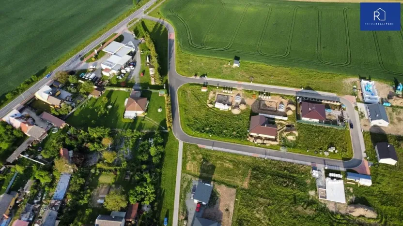 Prodej pozemku pro bydlení, Újezd - Rybníček, 817 m2