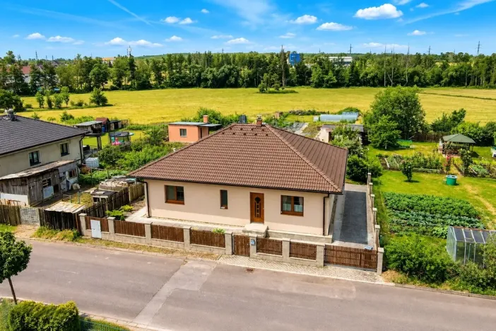 Prodej rodinného domu, Březno, Bránská, 120 m2