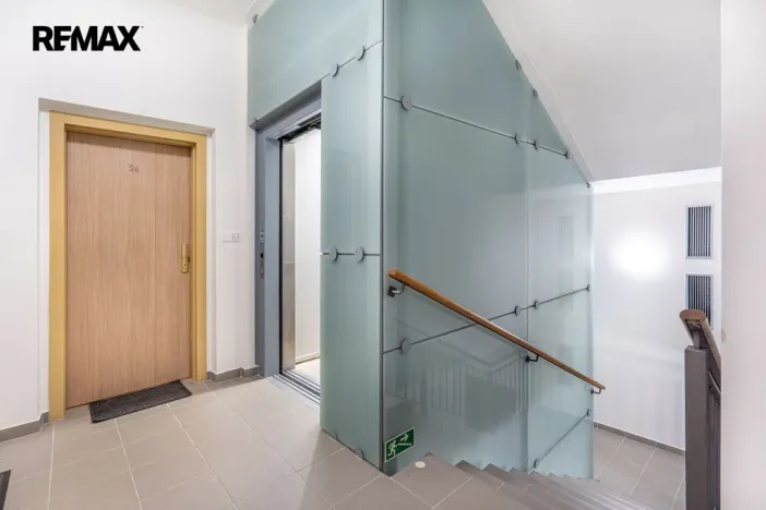 Prodej bytu 6+kk a větší, Karlovy Vary, Svahová, 537 m2