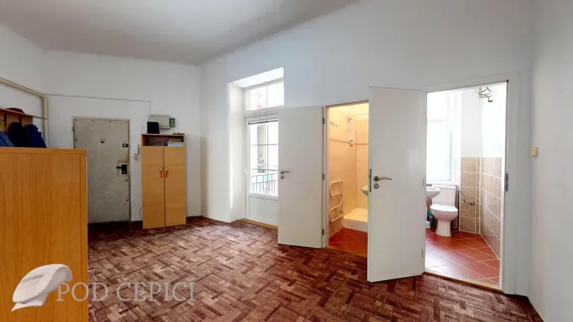 Pronájem atypického bytu, Brno - Královo Pole, Palackého třída, 23 m2