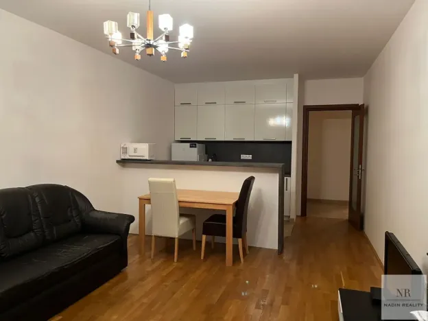 Prodej bytu 2+kk, Karlovy Vary, Jateční, 73 m2