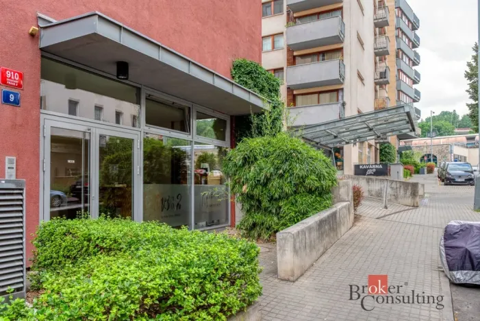 Pronájem bytu 2+kk, Praha - Vysočany, Paříkova, 60 m2
