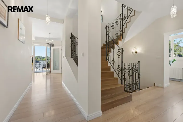 Prodej rodinného domu, Karlovy Vary, Tyršova, 321 m2