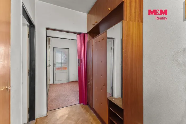 Prodej bytu 3+1, Kladno - Kročehlavy, Benešovská, 62 m2