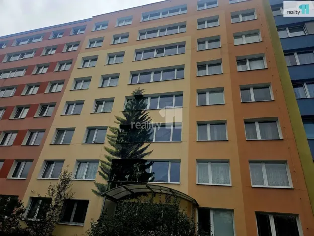 Prodej bytu 2+kk, Praha - Lhotka, Novodvorská, 41 m2