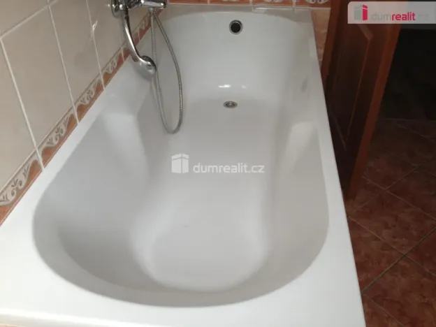 Pronájem bytu 2+kk, Český Krumlov - Plešivec, Dělnická, 56 m2