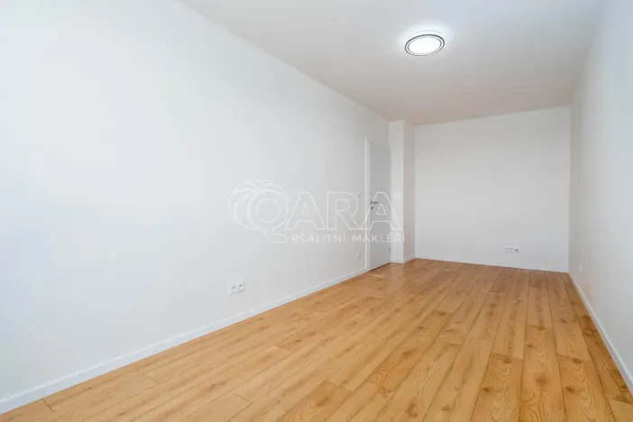 Prodej bytu 1+1, Praha - Hloubětín, Šestajovická, 30 m2