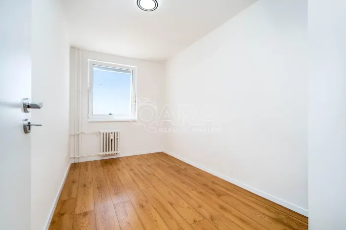 Prodej bytu 1+1, Praha - Hloubětín, Šestajovická, 30 m2