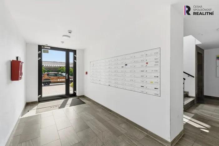 Prodej bytu 1+kk, Praha - Třebonice, Do zahrádek I, 32 m2