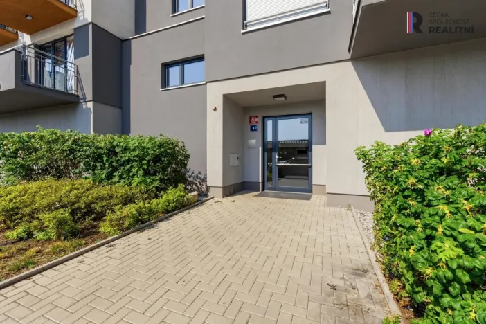 Prodej bytu 1+kk, Praha - Třebonice, Do zahrádek I, 32 m2
