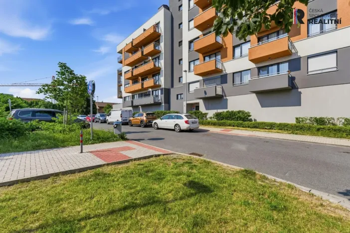 Prodej bytu 1+kk, Praha - Třebonice, Do zahrádek I, 32 m2