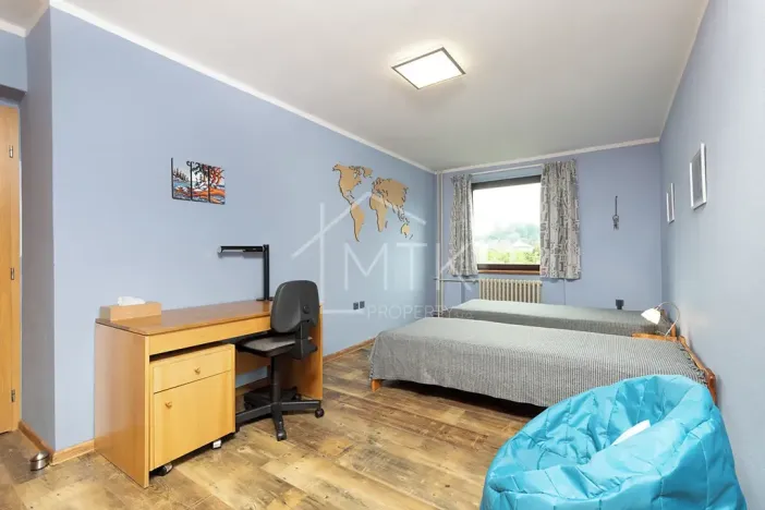 Prodej rodinného domu, Pržno, 218 m2