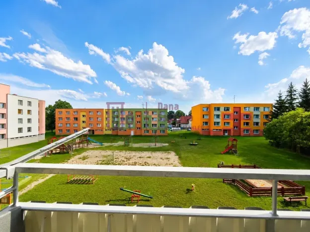 Prodej bytu 4+1, Nová Bystřice, Tovární, 81 m2