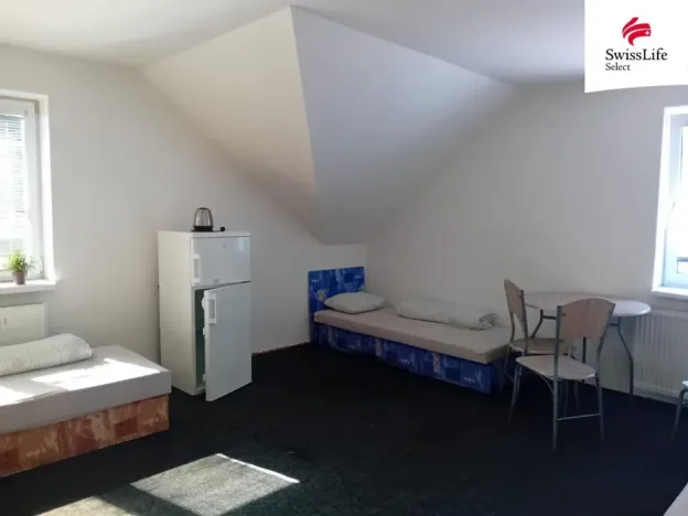Pronájem ubytování, Dobrovice - Holé Vrchy, 499 m2