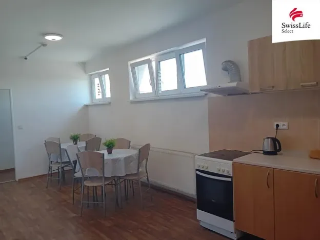 Pronájem ubytování, Dobrovice - Holé Vrchy, 499 m2
