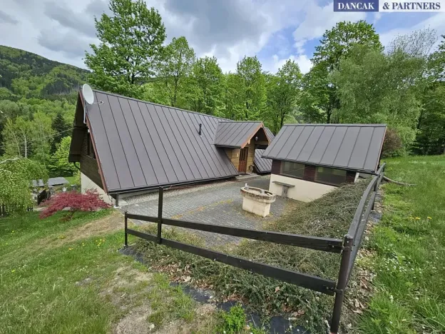 Prodej rodinného domu, Malenovice, 300 m2