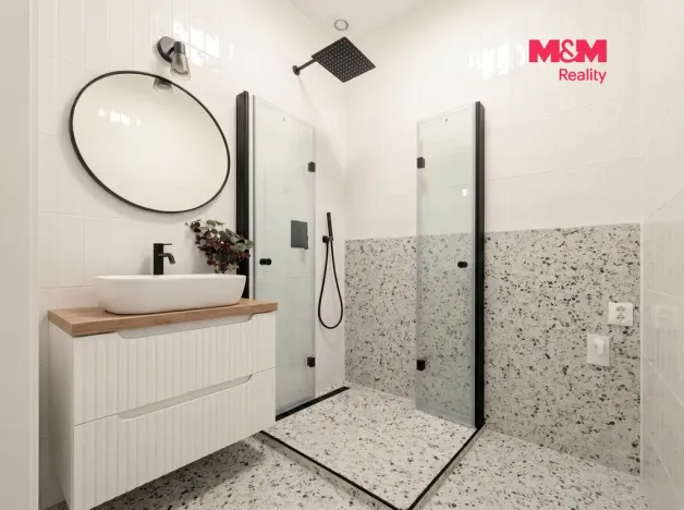 Pronájem bytu 1+kk, Praha - Vršovice, Petrohradská, 30 m2