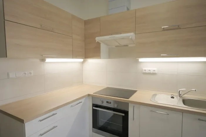 Pronájem bytu 1+1, České Budějovice - České Budějovice 7, Heydukova, 37 m2