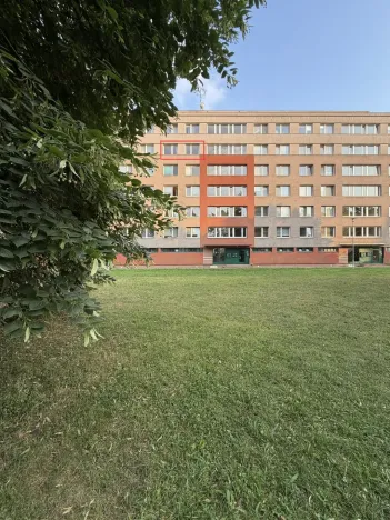 Prodej bytu 3+1, Pardubice, Okrajová, 50 m2