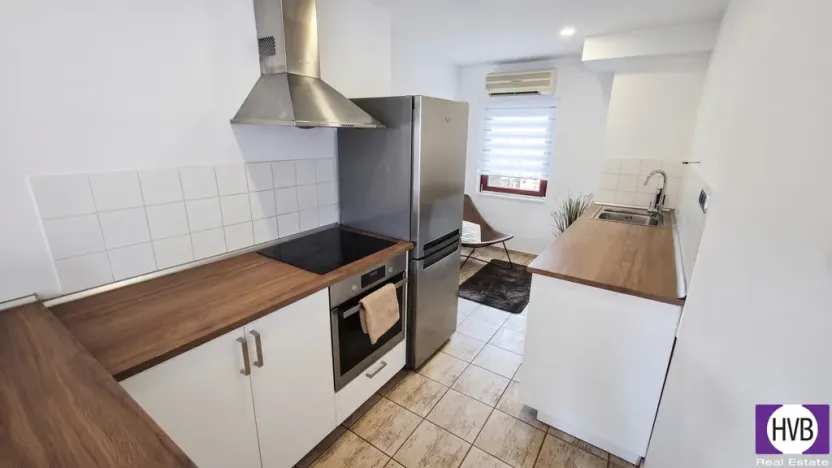 Prodej bytu 2+kk, Praha, Navrátilova, 106 m2