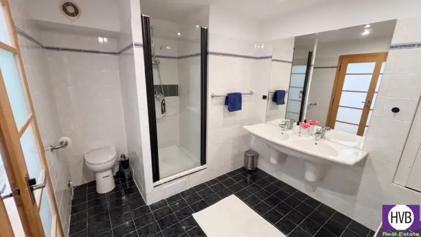 Prodej bytu 2+kk, Praha, Navrátilova, 106 m2