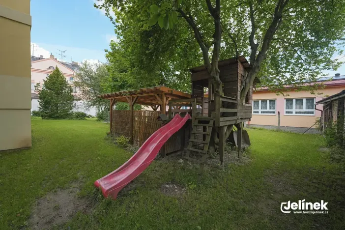 Prodej bytu 4+1, Polička, E. Beneše, 117 m2