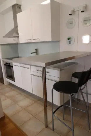 Pronájem bytu 1+kk, Praha - Záběhlice, Mattioliho, 35 m2